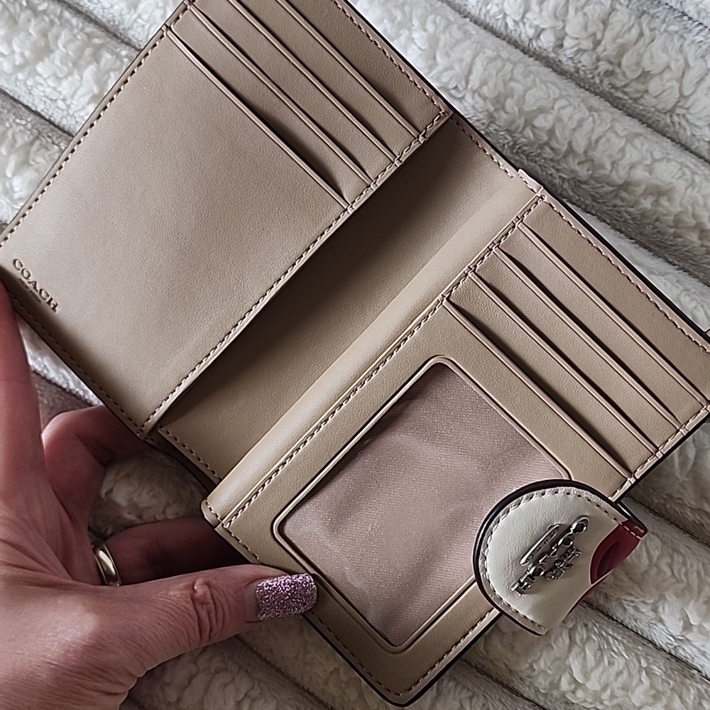 NWOT Coach Cherry Print Leather Wallet - Cream & Red - Picture 5 of 5